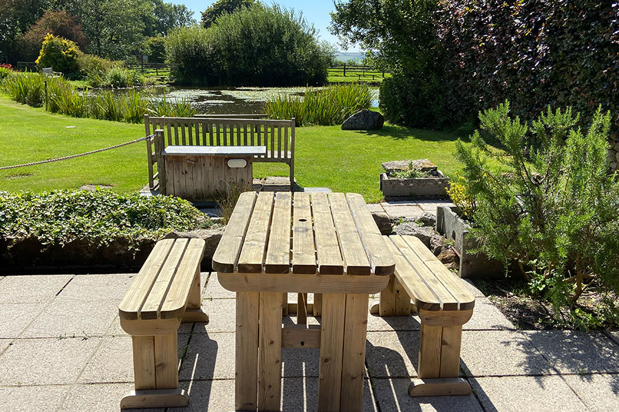 outdoor seating overlooking the lake